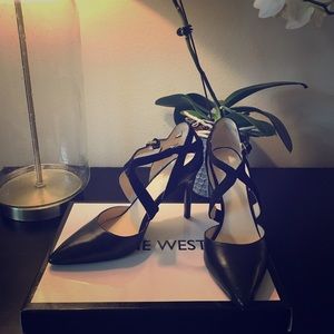 Nine West black pumps - Size 8